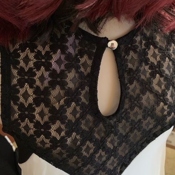 Alya white & black dress - Picture 6 of 11